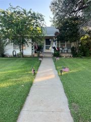 2113 4th Street, Brownwood, TX 76801