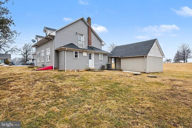 21 ZEIGLER MILL RD, Gettysburg, PA 17325