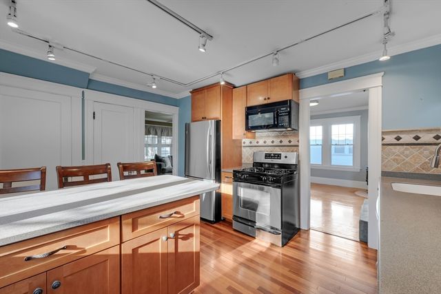 113 Bay State Road, Worcester, MA 01606