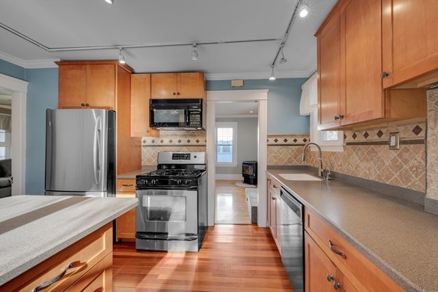 113 Bay State Road, Worcester, MA 01606