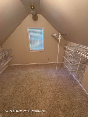 4095 Shattuck Road, Saginaw, MI 48603