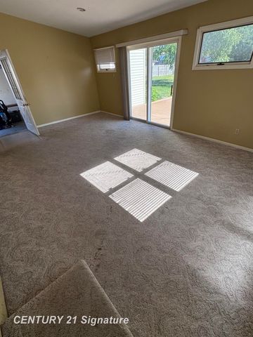 4095 Shattuck Road, Saginaw, MI 48603