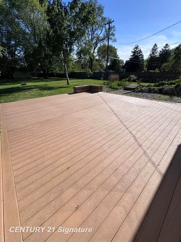 4095 Shattuck Road, Saginaw, MI 48603