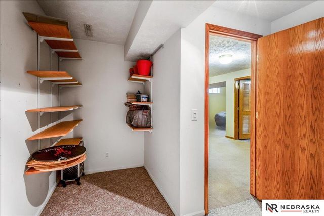 7911 S 151 Avenue Circle, Omaha, NE 68138