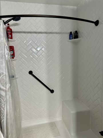 245 Lake Crescent Circle, Houma, LA 70360