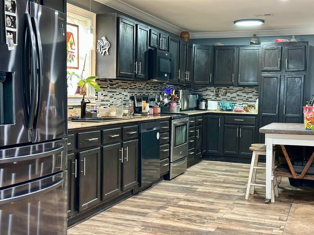 245 Lake Crescent Circle, Houma, LA 70360