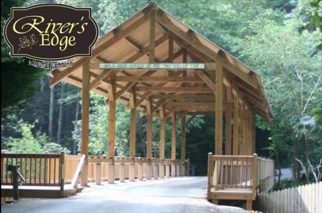 394 Blackberry Circle, Ellijay, GA 30536