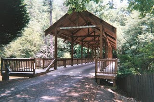 394 Blackberry Circle, Ellijay, GA 30536