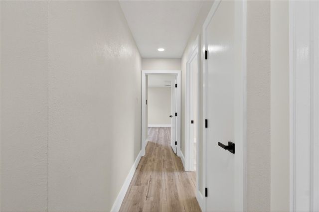 7807 Swallow Park Dr, Humble, TX 77396