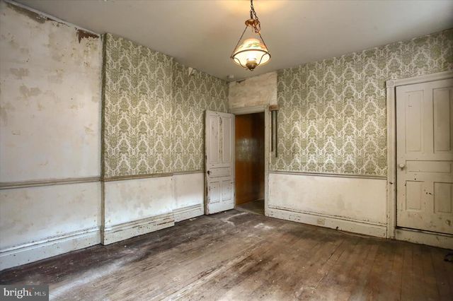 354 LOCUST ST, Steelton, PA 17113