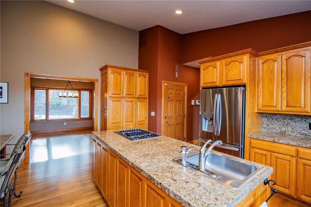 8340 Eagle Crest Drive, Rogers, AR 72756