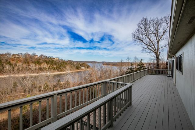 8340 Eagle Crest Drive, Rogers, AR 72756