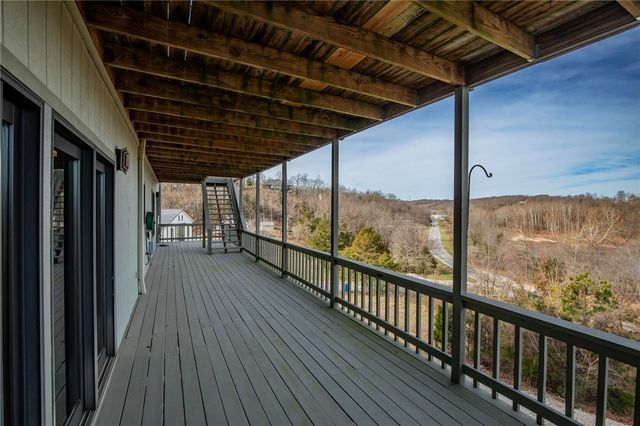 8340 Eagle Crest Drive, Rogers, AR 72756