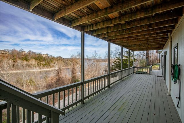 8340 Eagle Crest Drive, Rogers, AR 72756