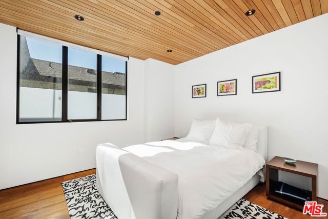 303 Windward Avenue, Venice (los Angeles), CA 90291