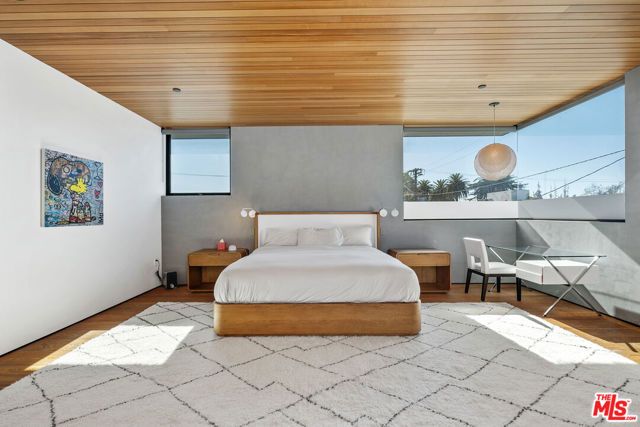 303 Windward Avenue, Venice (los Angeles), CA 90291