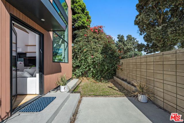 303 Windward Avenue, Venice (los Angeles), CA 90291