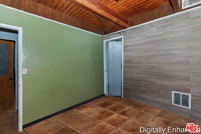 33436 Music Camp Road, Apple Valley, CA 92308