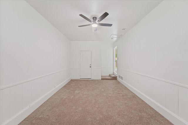826 Harbor Drive, Lewisville, TX 75057