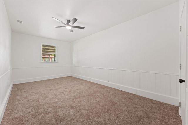 826 Harbor Drive, Lewisville, TX 75057