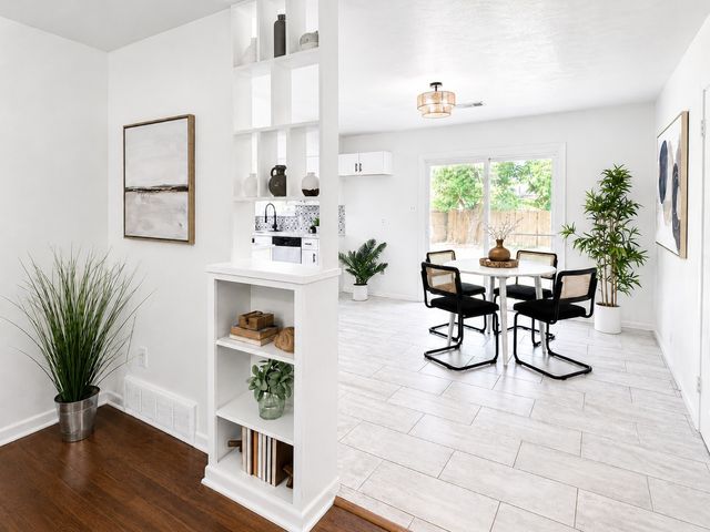 826 Harbor Drive, Lewisville, TX 75057