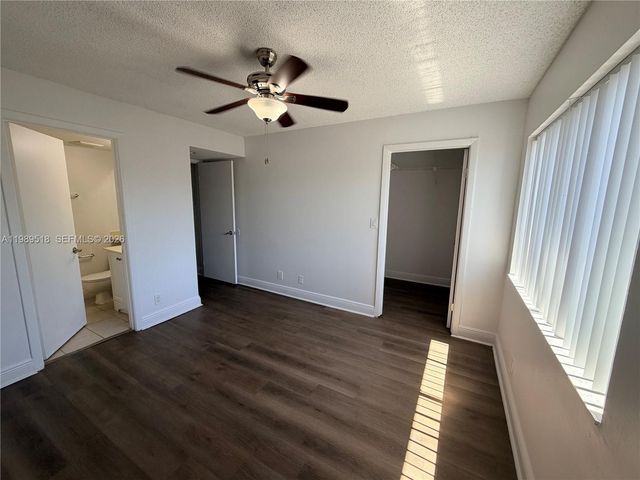 5720 Rock Island Rd 400, Tamarac, FL 33319