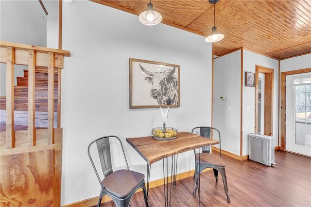 14859 E Black Oak Road, Fayetteville, AR 72701