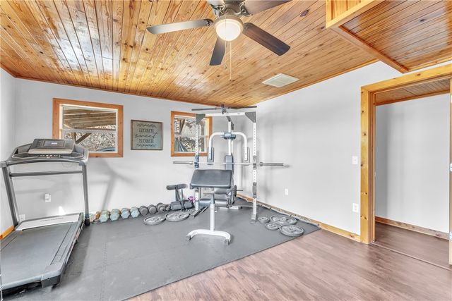 14859 E Black Oak Road, Fayetteville, AR 72701