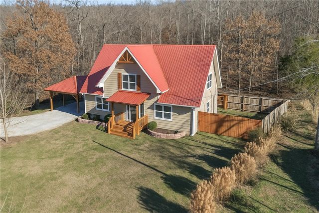 14859 E Black Oak Road, Fayetteville, AR 72701