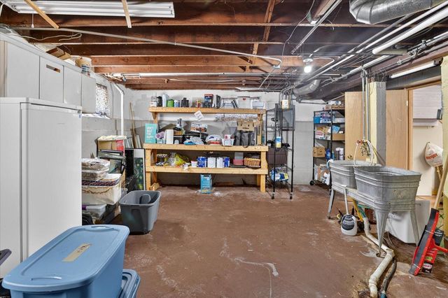 7714 14th AVENUE, Kenosha, WI 53143
