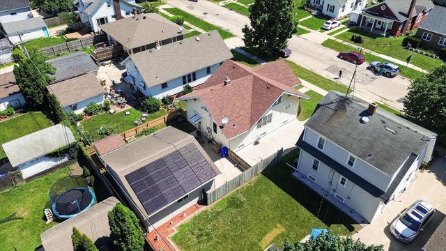 7714 14th AVENUE, Kenosha, WI 53143