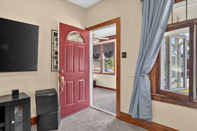 7714 14th AVENUE, Kenosha, WI 53143