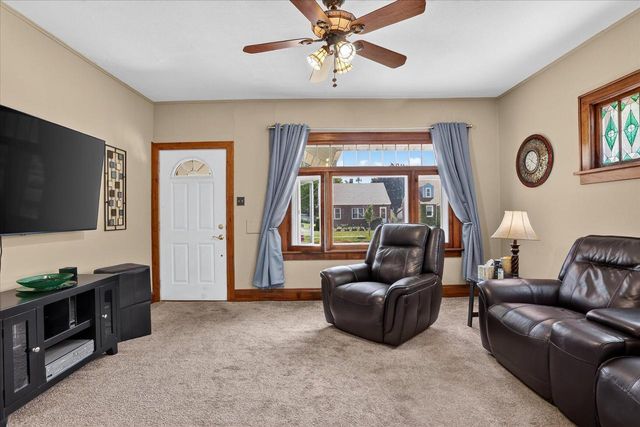 7714 14th AVENUE, Kenosha, WI 53143