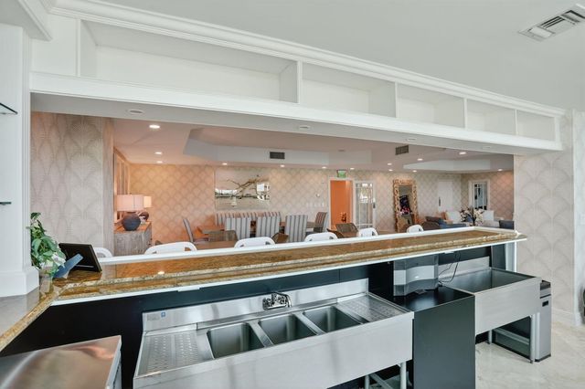 1430 S Ocean Blvd 10-a, Lauderdale By The Sea, FL 33062
