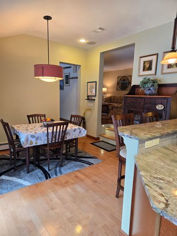 30 Maple Avenue, Hampstead, NH 03841