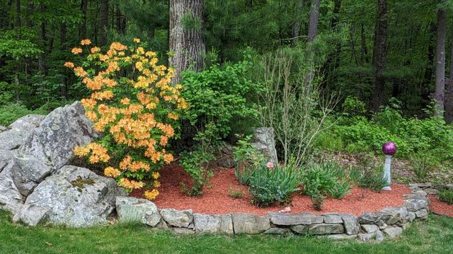 30 Maple Avenue, Hampstead, NH 03841