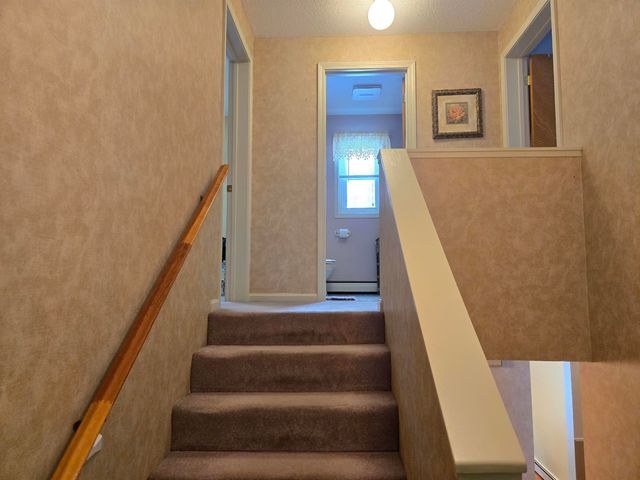 30 Maple Avenue, Hampstead, NH 03841