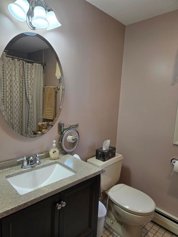 30 Maple Avenue, Hampstead, NH 03841