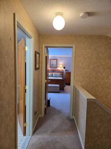 30 Maple Avenue, Hampstead, NH 03841