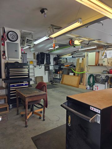 30 Maple Avenue, Hampstead, NH 03841