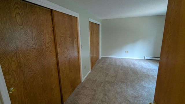 30 Maple Avenue, Hampstead, NH 03841