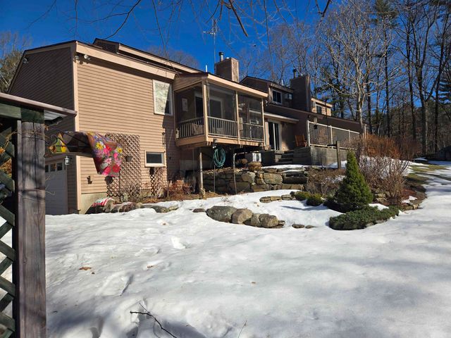 30 Maple Avenue, Hampstead, NH 03841