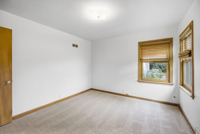 5544 N 26th STREET, Milwaukee, WI 53209