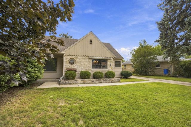 5544 N 26th STREET, Milwaukee, WI 53209