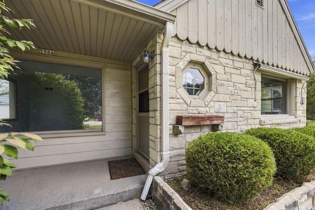 5544 N 26th STREET, Milwaukee, WI 53209
