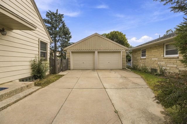 5544 N 26th STREET, Milwaukee, WI 53209