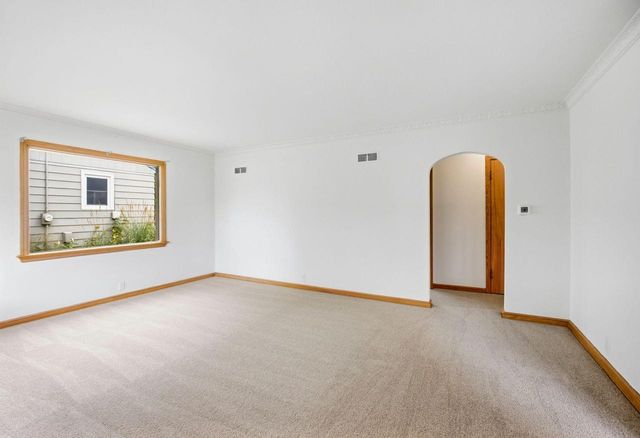 5544 N 26th STREET, Milwaukee, WI 53209