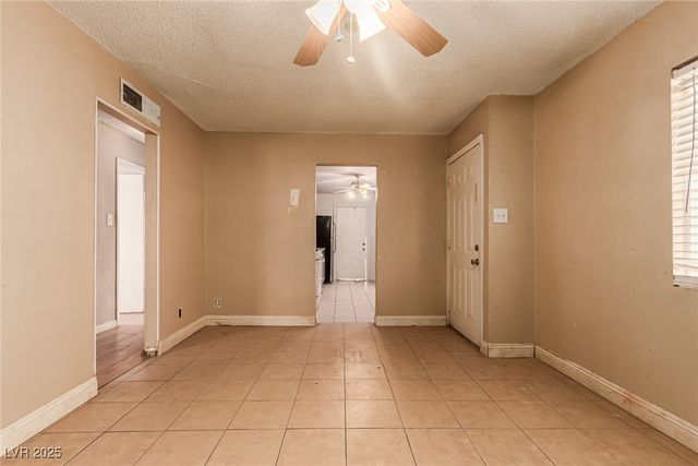 513 Kasper Avenue, Las Vegas, NV 89106