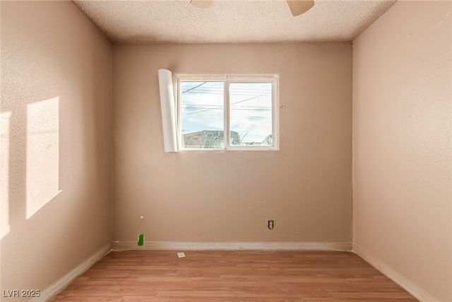 513 Kasper Avenue, Las Vegas, NV 89106