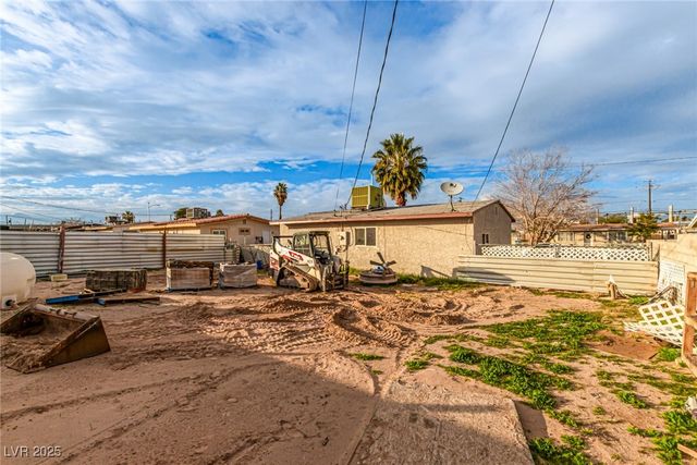 513 Kasper Avenue, Las Vegas, NV 89106